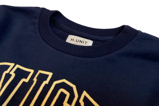 【H.UNIT】Nice college crewneck sweat