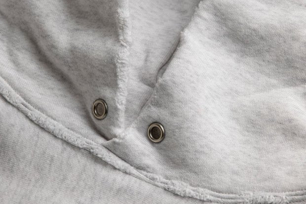 【ANACHRONORM】BALANCE DAMAGED SIDE LIB SWEAT PARKA