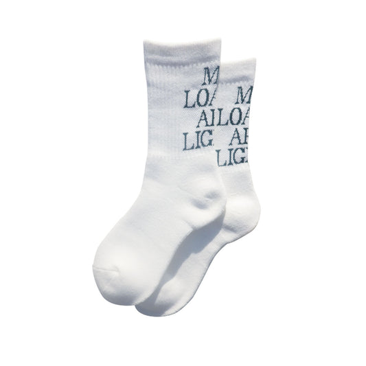 【MY LOADS ARE LIGHT】Text "M,L,A,L"