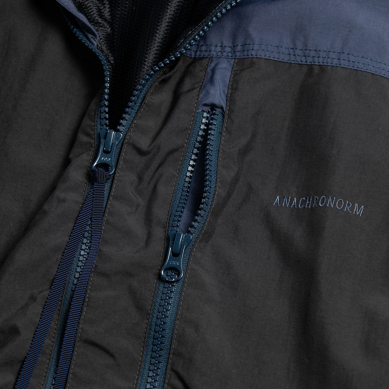 【ANACHRONORM】EXCHANGE PATTERN NYLON JACKET|AN387