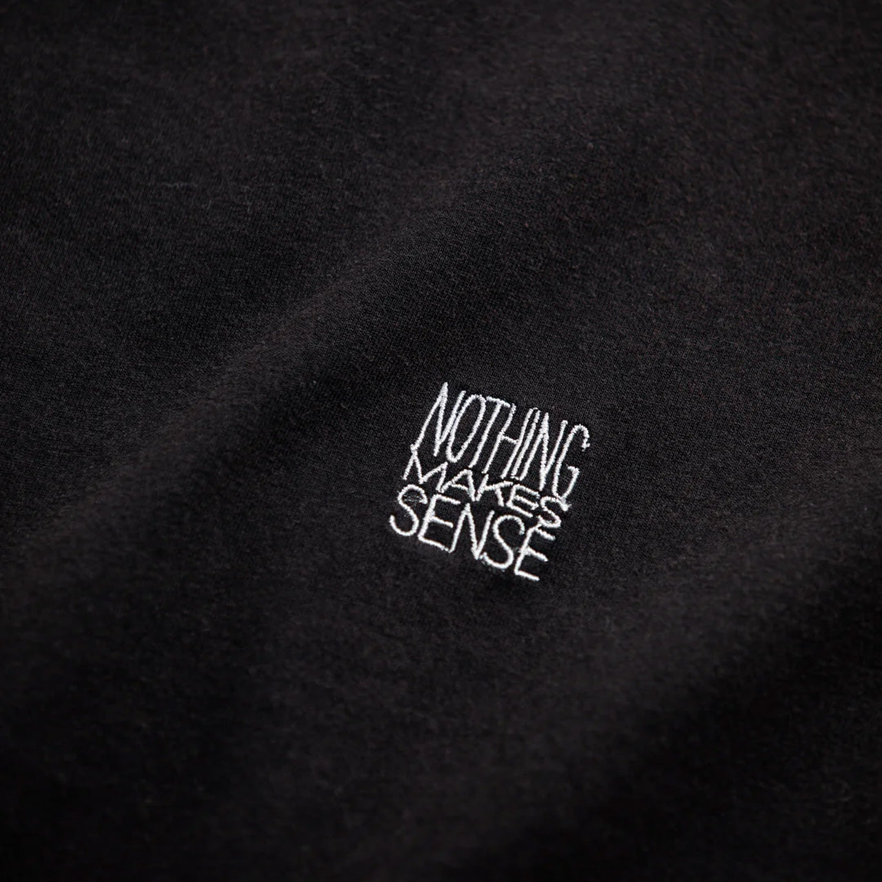【ANACHRONORM】EMBROIDERY DAMAGED S/S T-S|AN361