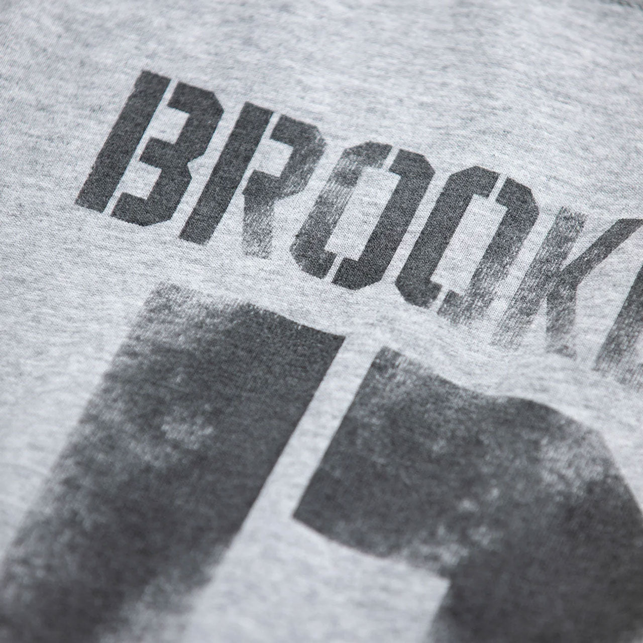 【ANACHRONORM】BROOKLYN PRINTED S/S T-S|AN365