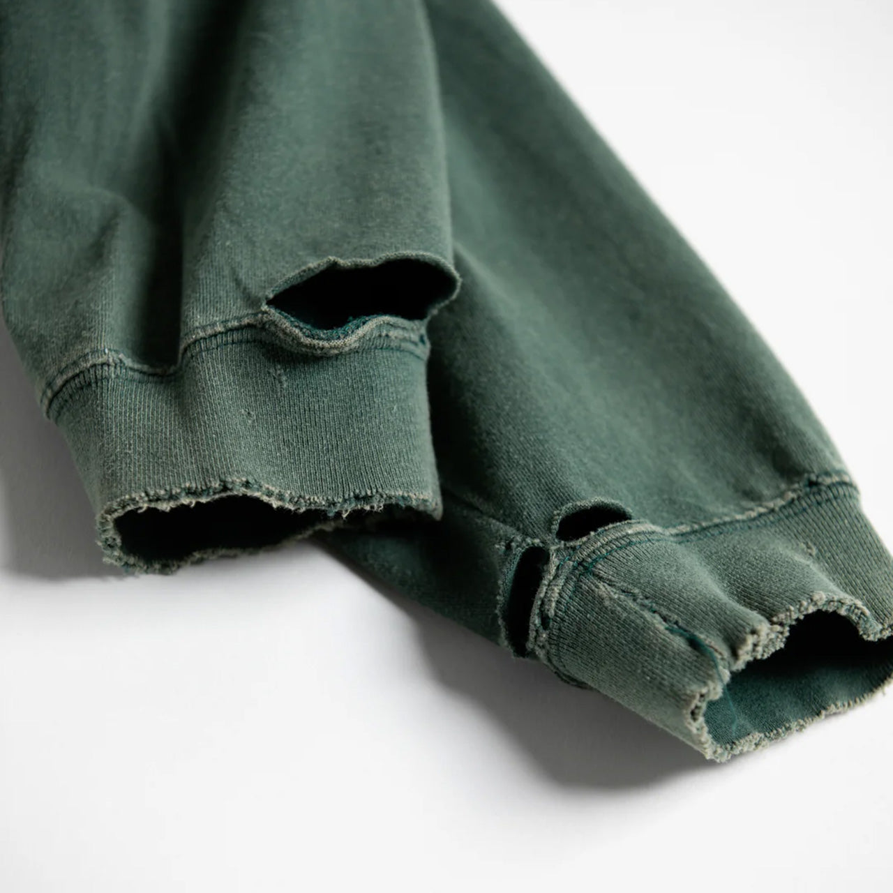 【ANACHRONORM】EMBROIDERY DAMAGED L/S T-S|AN345