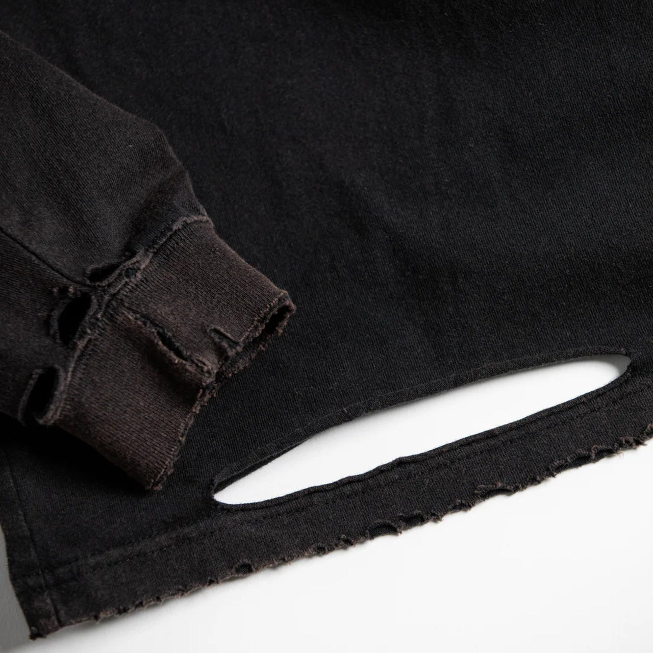 【ANACHRONORM】EMBROIDERY DAMAGED L/S T-S|AN345