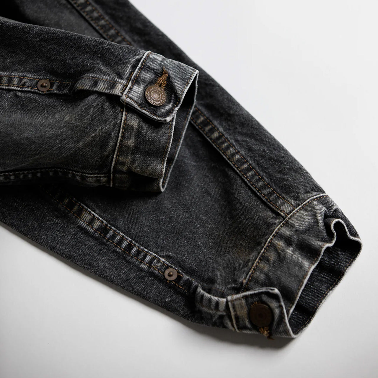 【ANACHRONORM】FRONT TUCK WASHED BLACK DENIM JACKET BLACK (AGING)|AN341-W