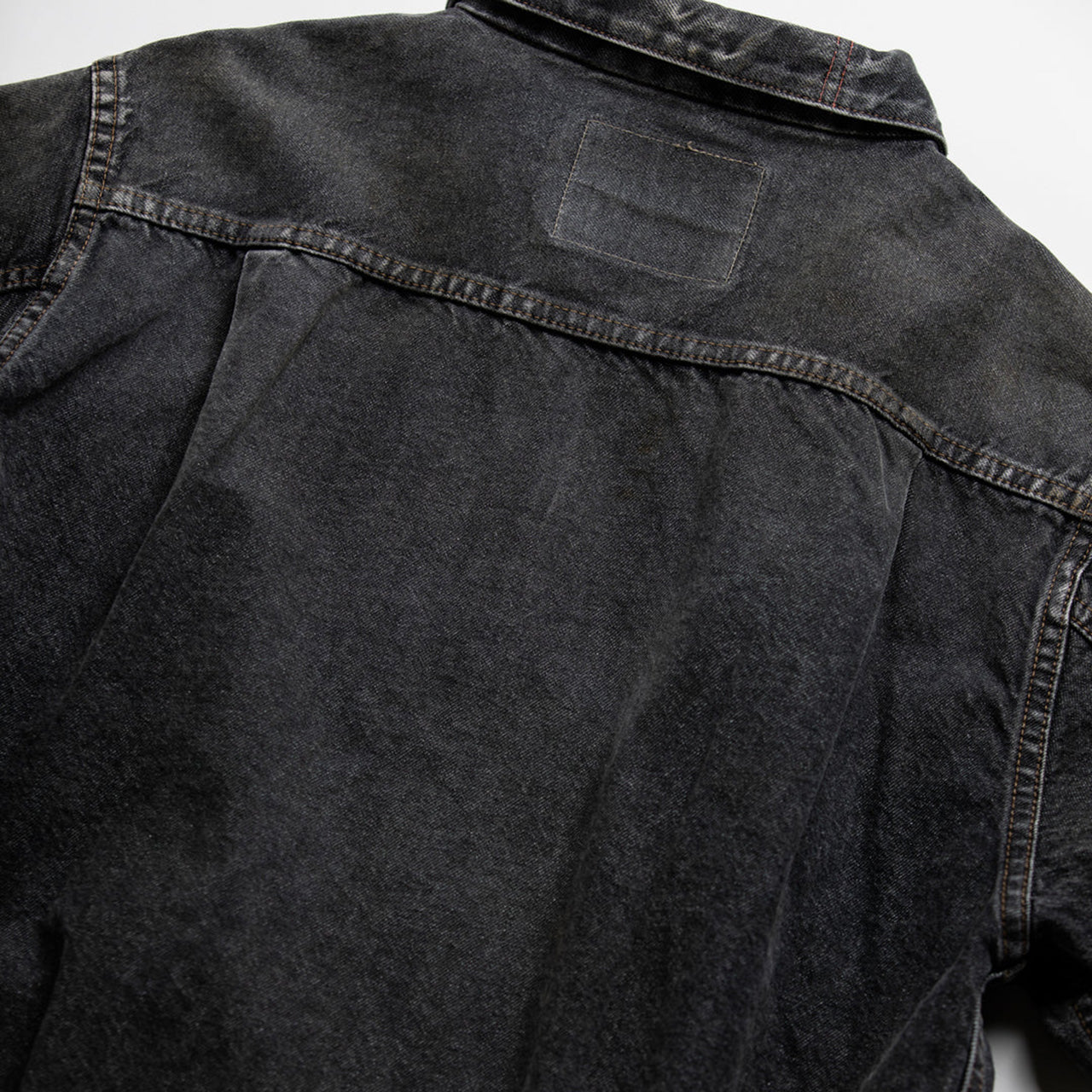【ANACHRONORM】FRONT TUCK WASHED BLACK DENIM JACKET BLACK (AGING)|AN341-W