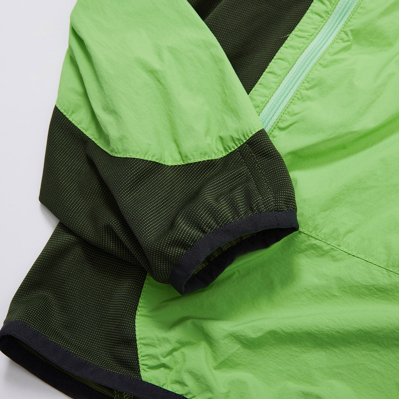【rajabrooke】BERGUNA HOODIE JKT