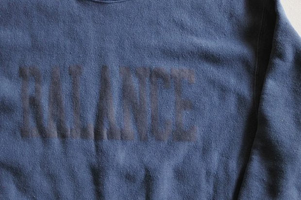 【ANACHRONORM】COLLEGE PRINT SIDE RIB SWEAT