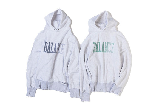 【ANACHRONORM】BALANCE DAMAGED SIDE LIB SWEAT PARKA