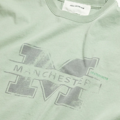 【ANACHRONORM】MANCHESTER PRINTED S/S T-S｜AN368