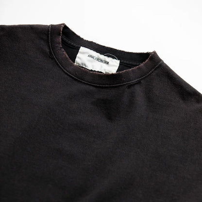 【ANACHRONORM】EMBROIDERY DAMAGED S/S T-S｜AN361