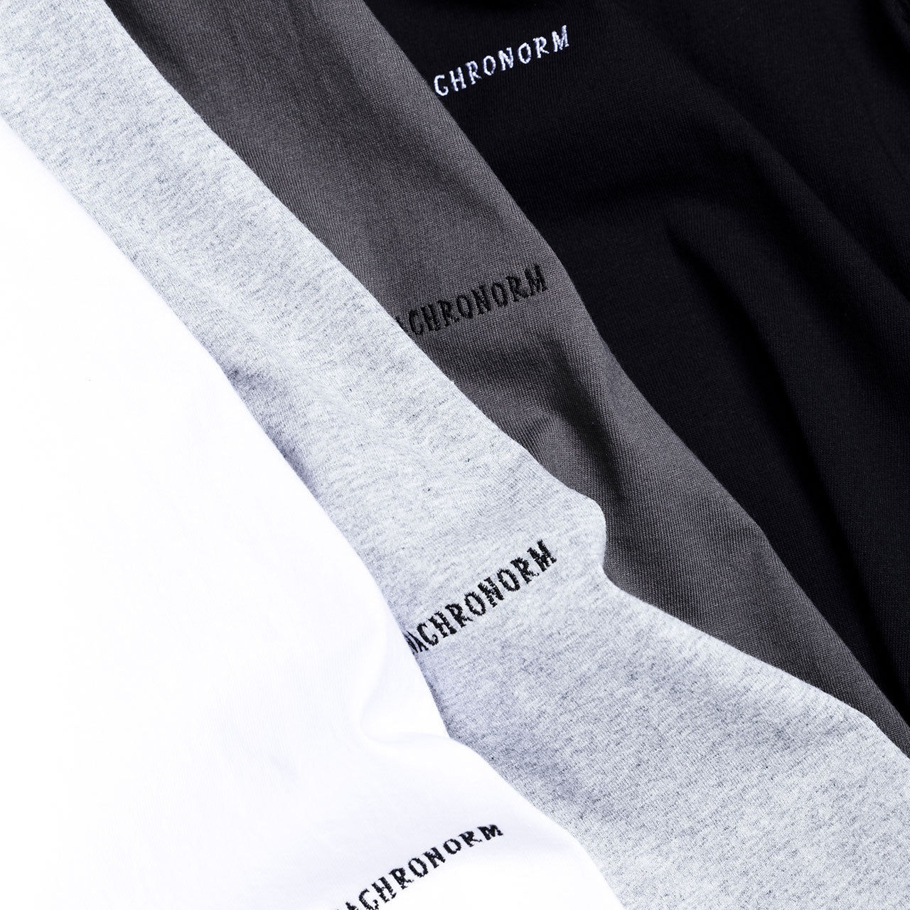 【ANACHRONORM】STANDARD EMB S/S T-S｜NM-TS09